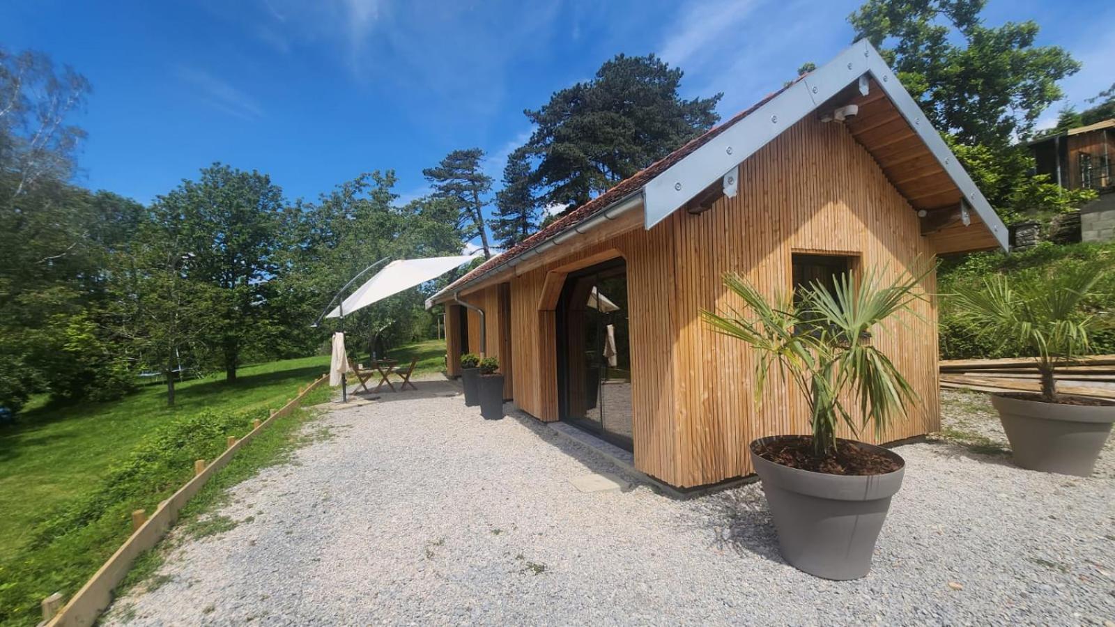 Lodge Du Chateau De Feschaux Villeneuve-sous-Pymont Екстериор снимка