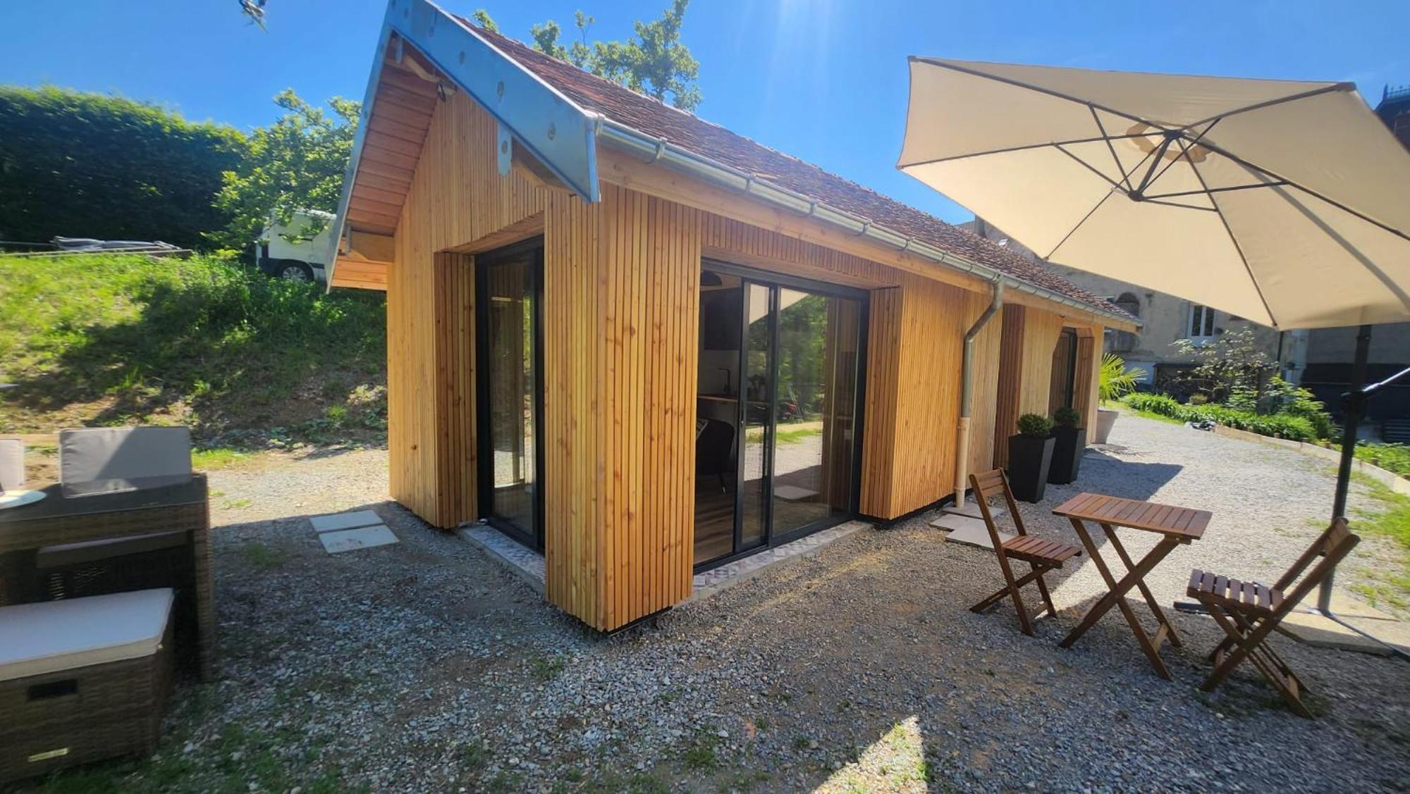 Lodge Du Chateau De Feschaux Villeneuve-sous-Pymont Екстериор снимка