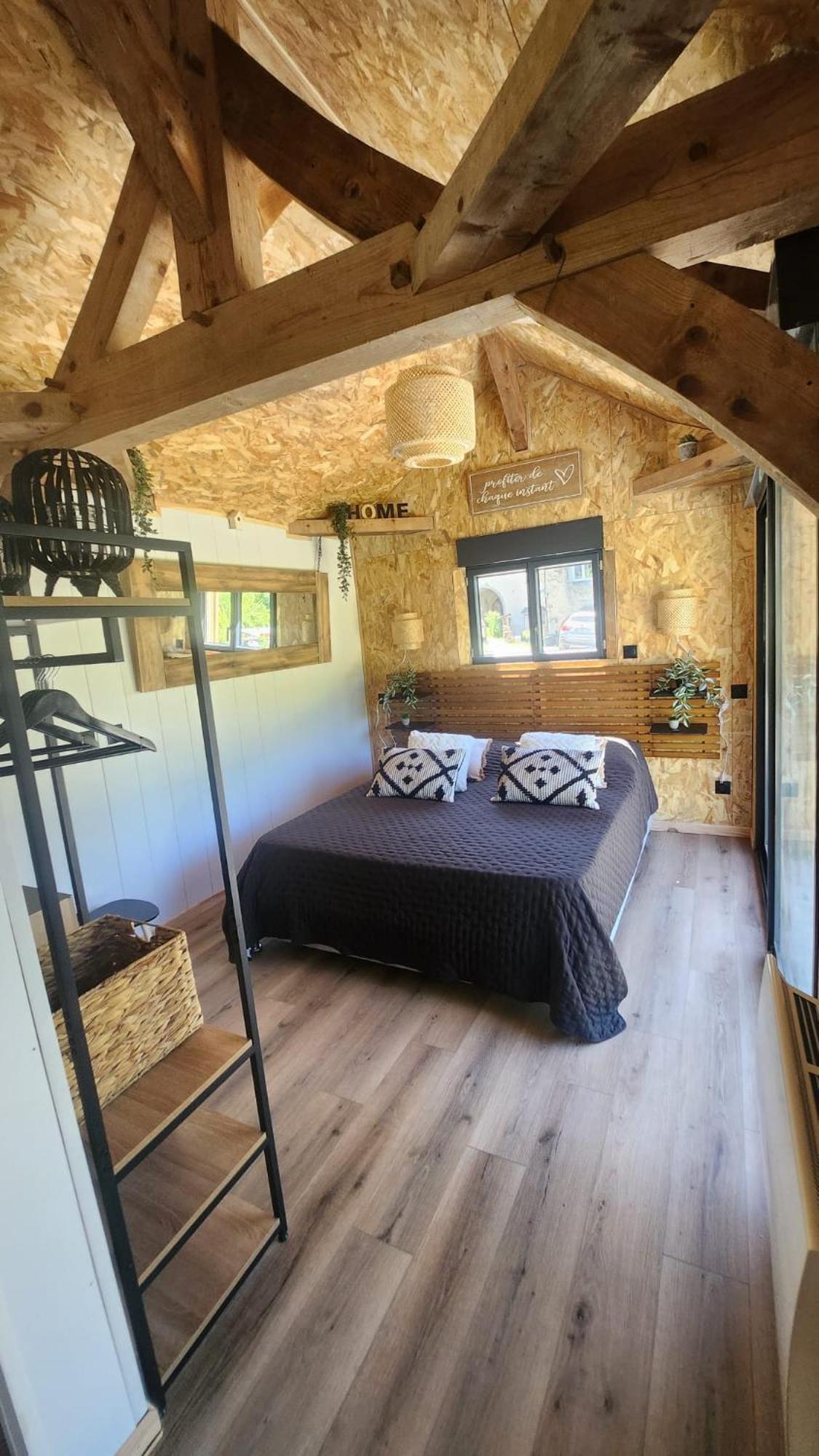 Lodge Du Chateau De Feschaux Villeneuve-sous-Pymont Екстериор снимка