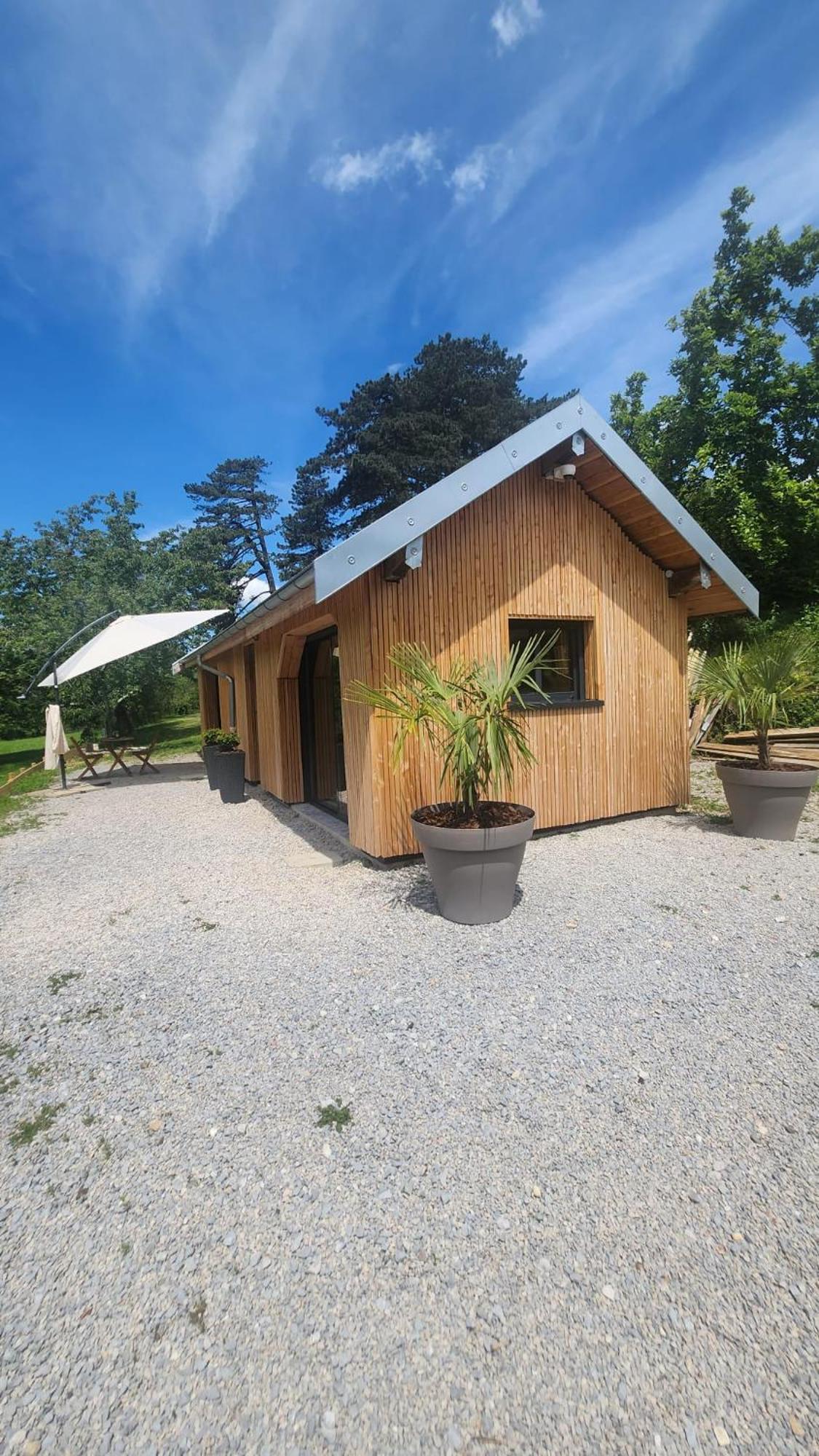 Lodge Du Chateau De Feschaux Villeneuve-sous-Pymont Екстериор снимка